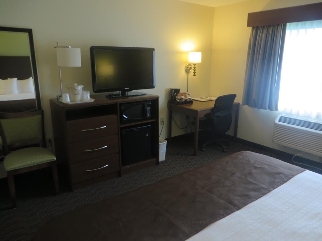 Americinn By Wyndham Rice Lake Kültér fotó